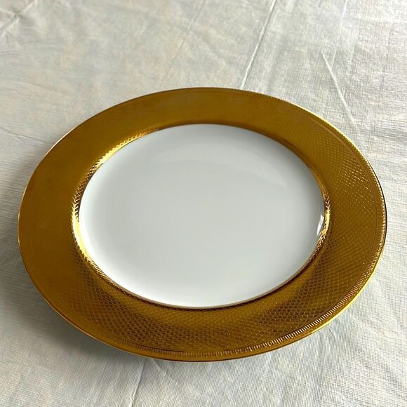 Christofle serving plate or charger. 11,75” diameter 
New - Picture 1 of 3